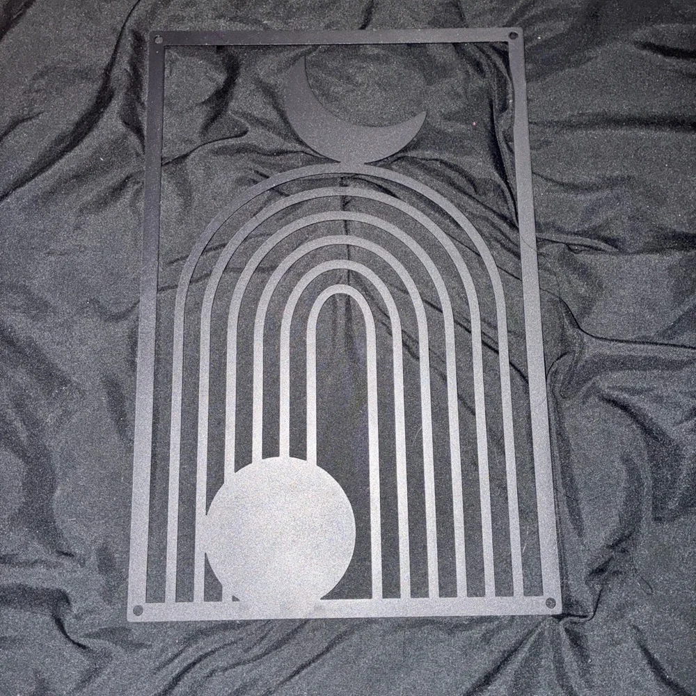 SHEIN Black Metal Wall Art Decor